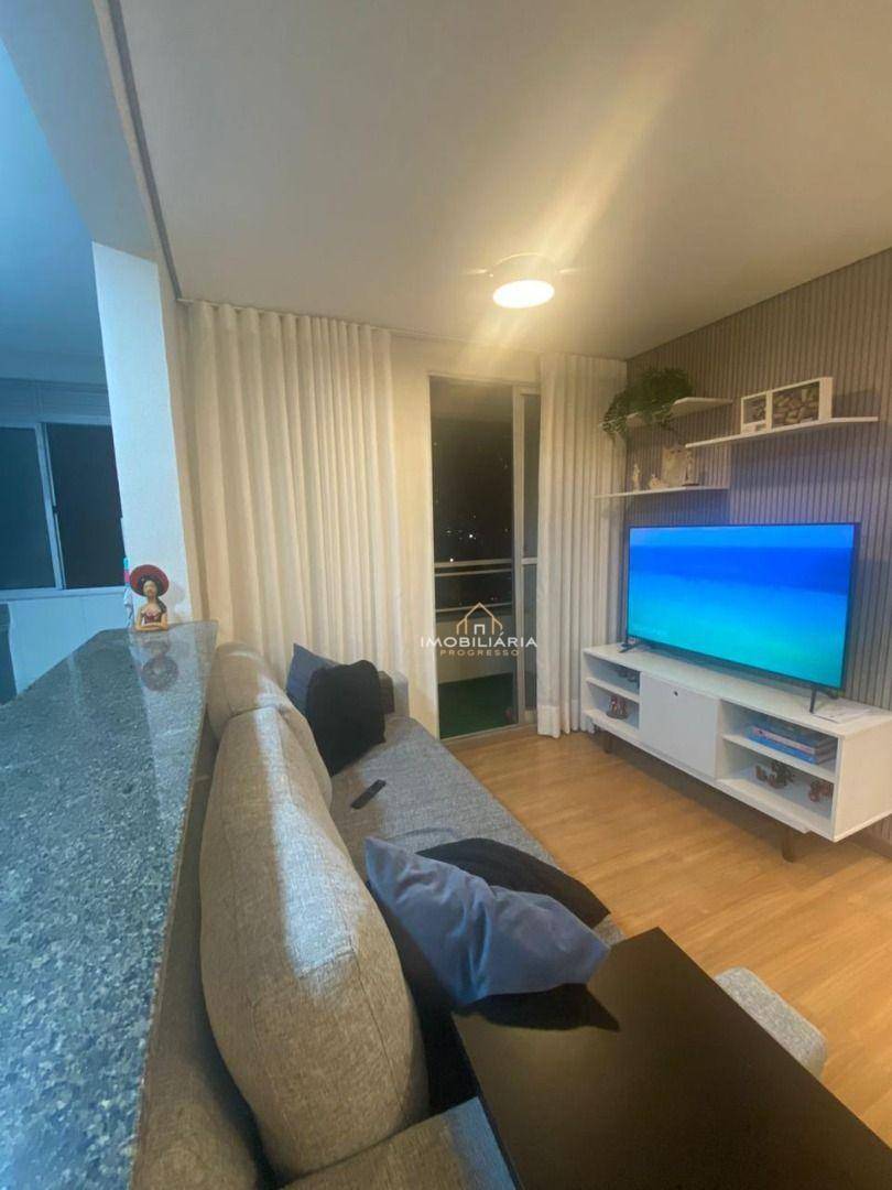 Apartamento à venda com 2 quartos, 50m² - Foto 11