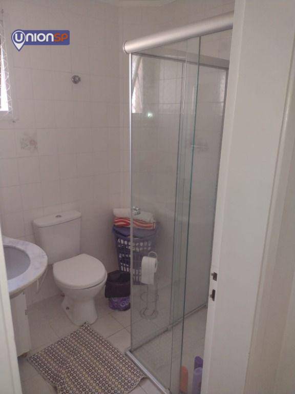 Apartamento à venda com 2 quartos, 70m² - Foto 12