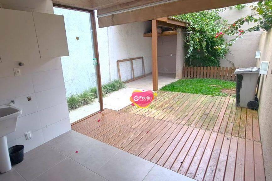 Casa à venda com 3 quartos, 180m² - Foto 8