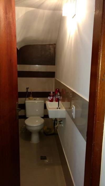 Casa de Condomínio à venda com 5 quartos, 169m² - Foto 17