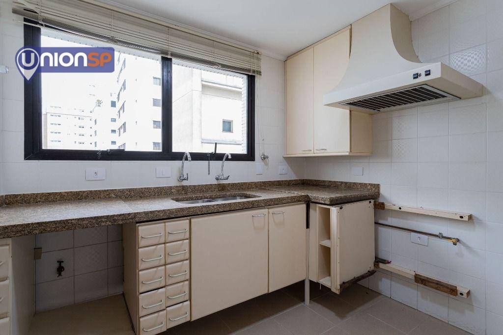 Apartamento à venda com 3 quartos, 184m² - Foto 23