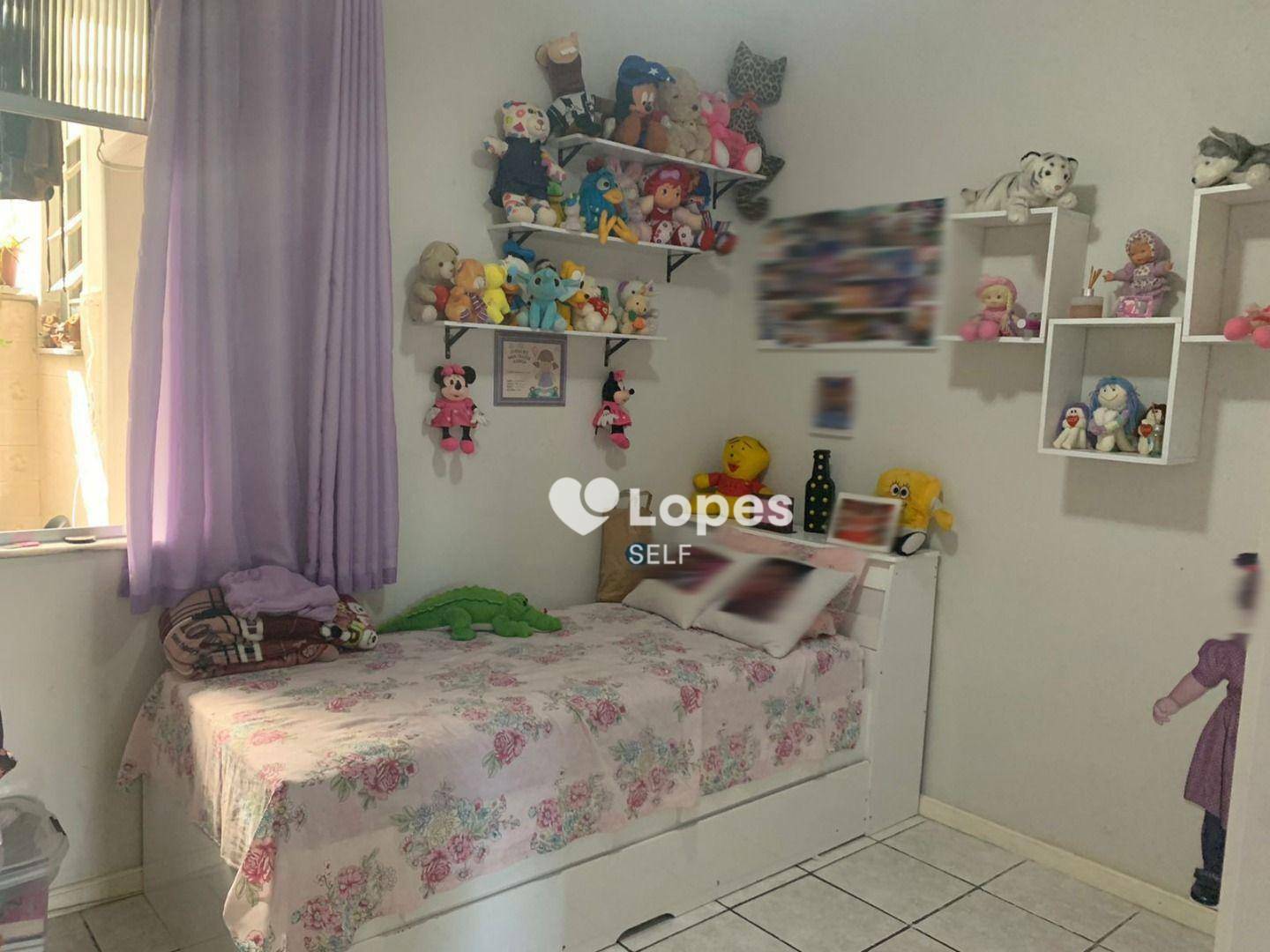 Apartamento à venda com 2 quartos, 75m² - Foto 4