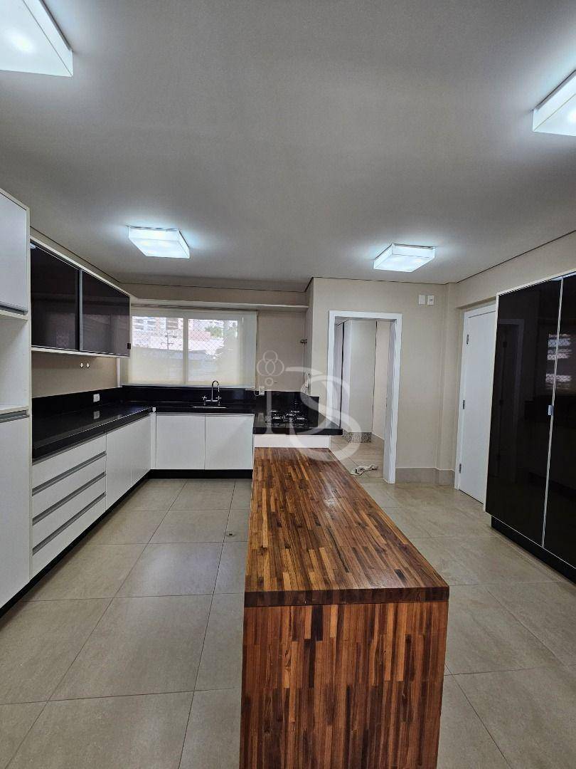 Apartamento, 3 quartos, 186 m² - Foto 15