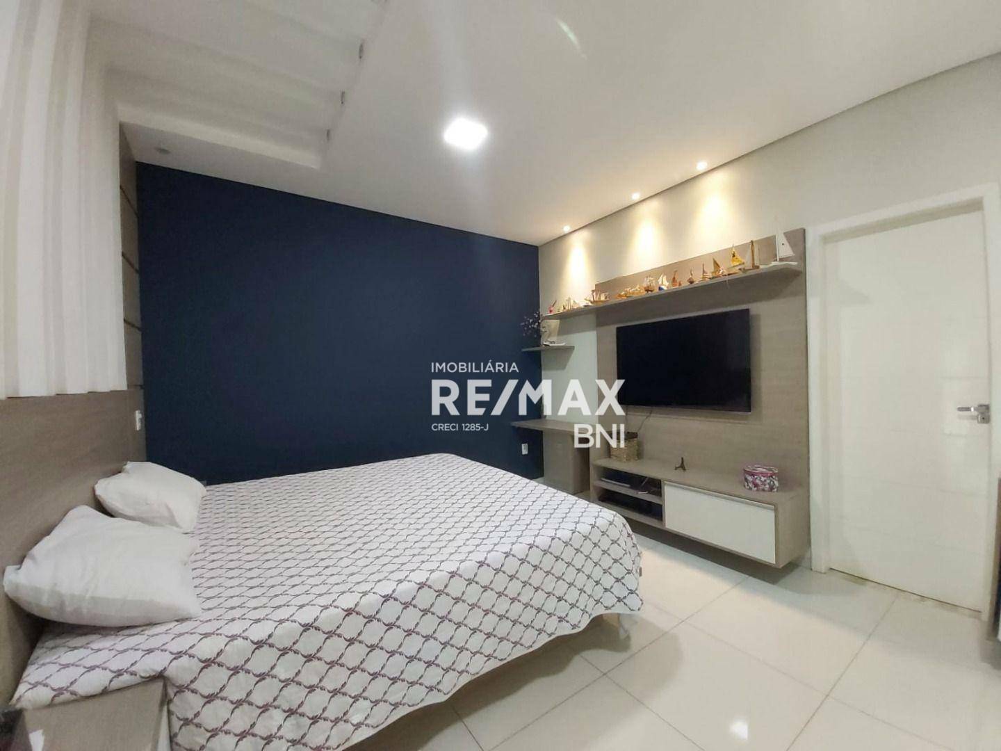 Sobrado à venda com 3 quartos, 254m² - Foto 10