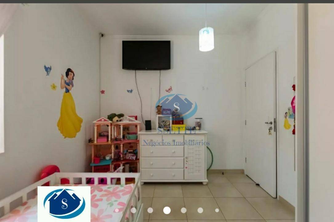 Casa à venda com 3 quartos, 250m² - Foto 3