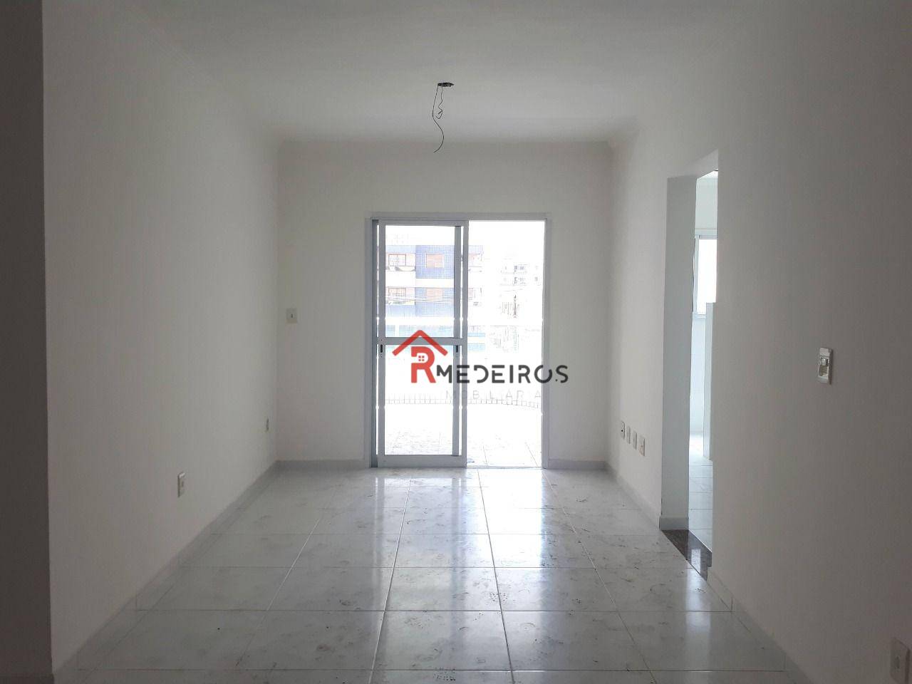 Apartamento à venda com 2 quartos, 103m² - Foto 2