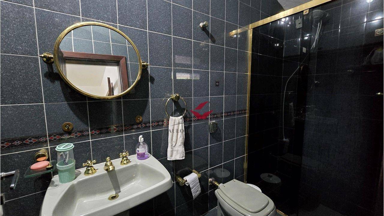 Casa de Condomínio à venda com 6 quartos, 700m² - Foto 31