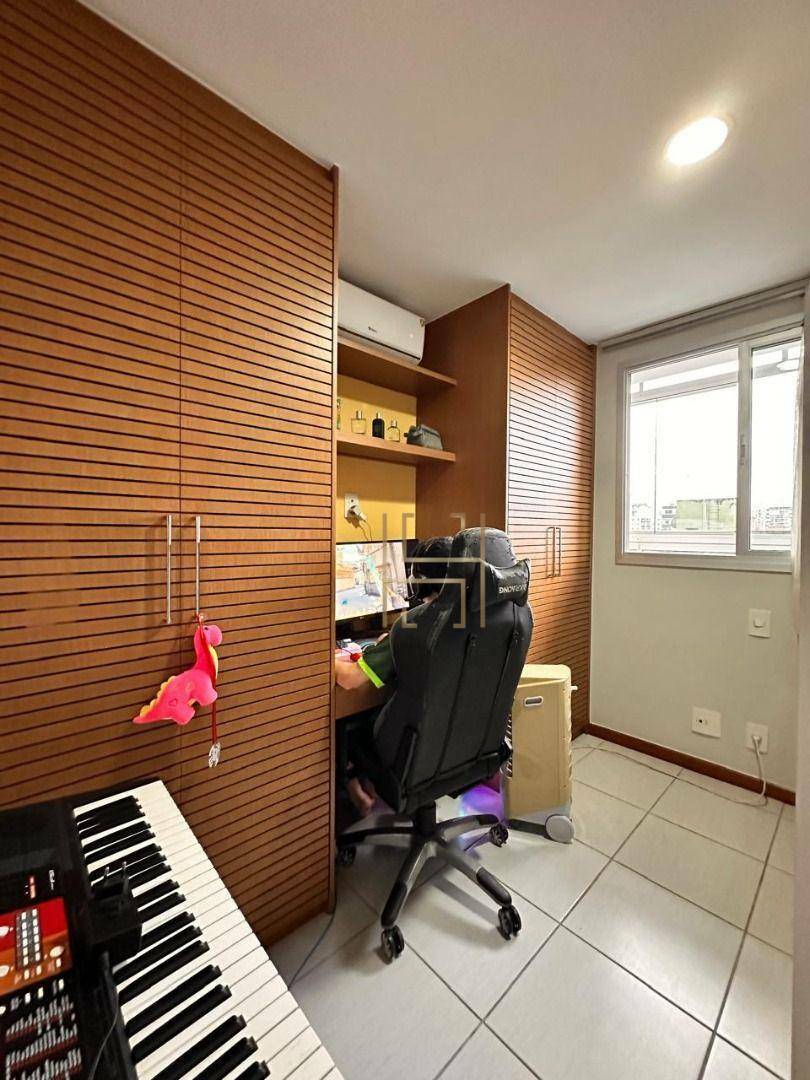 Apartamento à venda com 2 quartos, 1m² - Foto 20