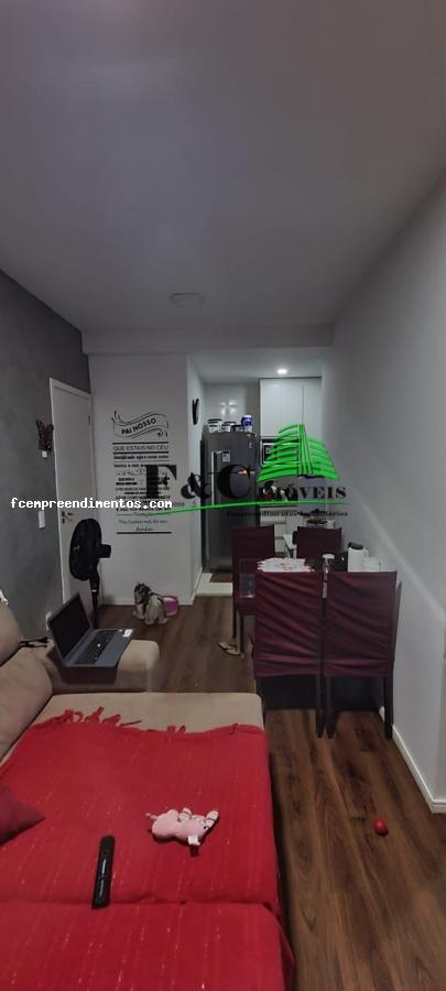 Apartamento à venda com 2 quartos, 50m² - Foto 4