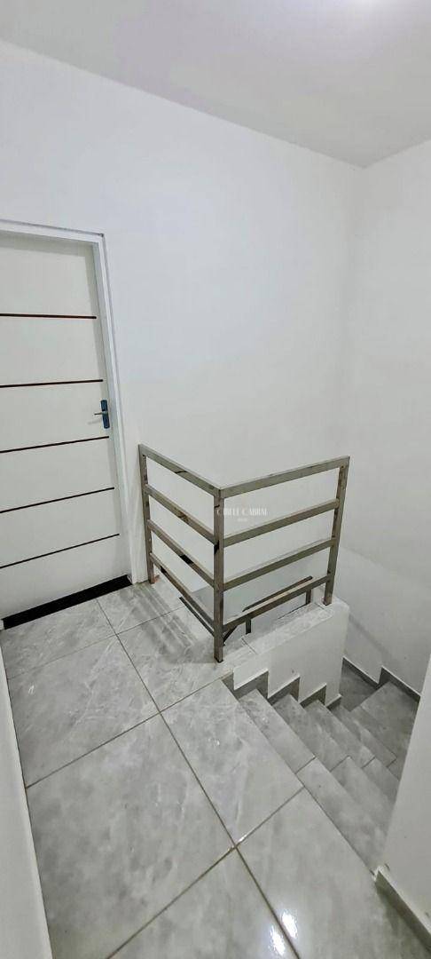 Casa à venda com 2 quartos, 110m² - Foto 11