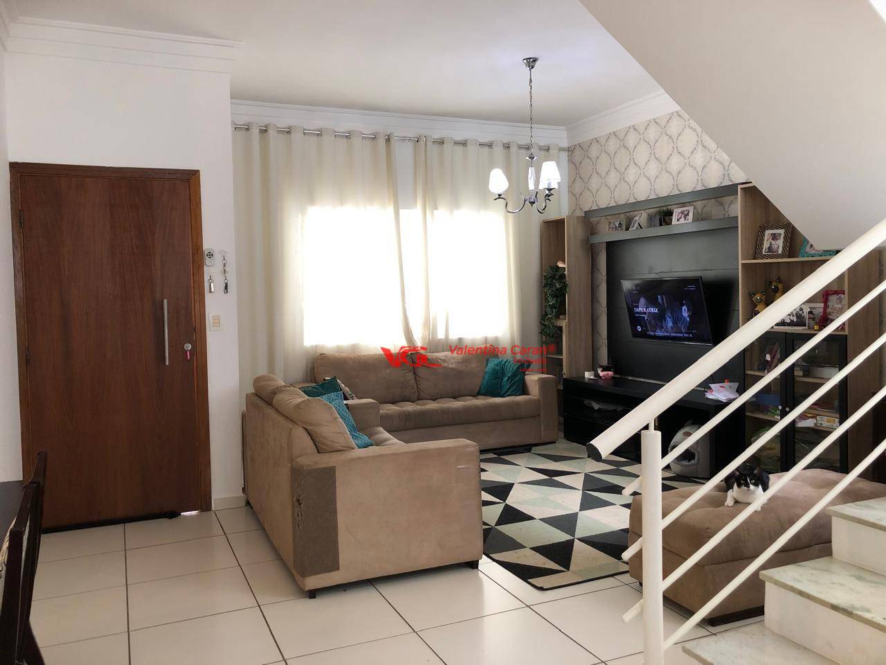 Sobrado à venda com 3 quartos, 185m² - Foto 2