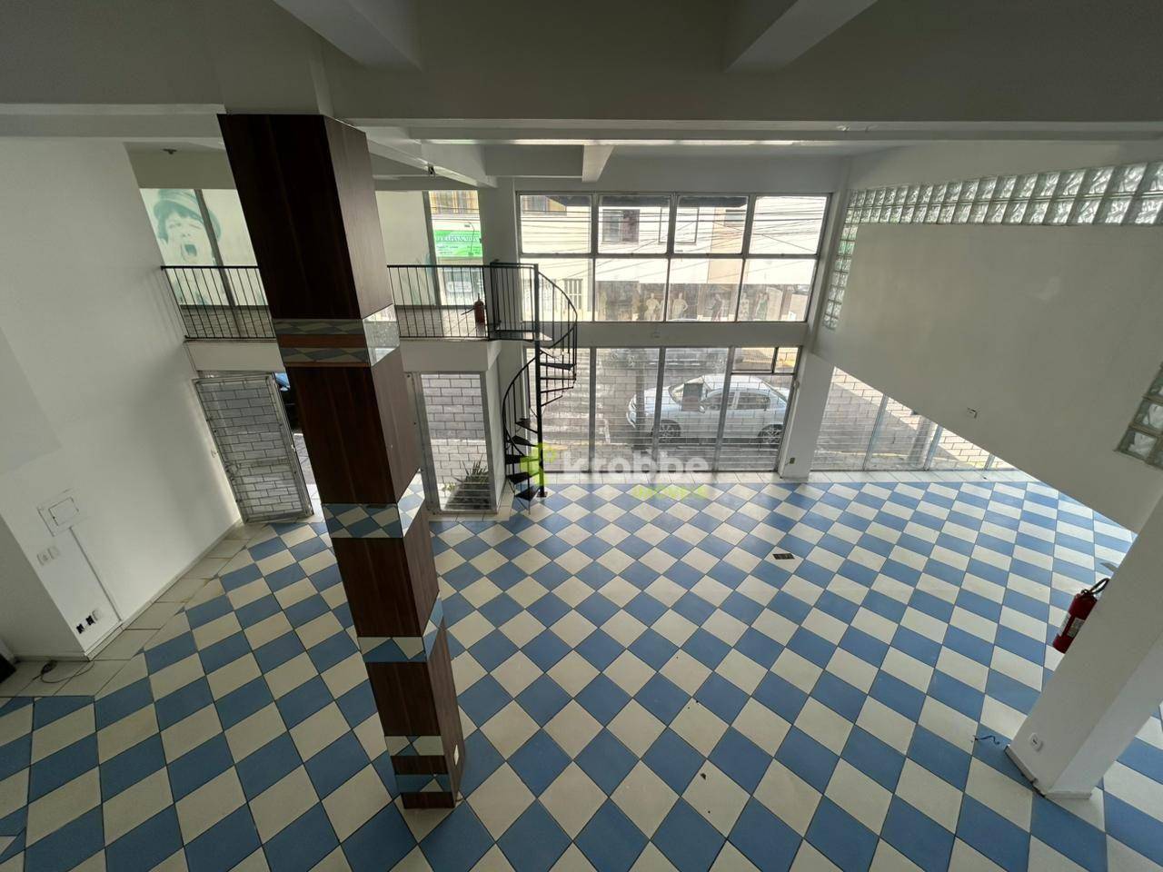 Sala-Conjunto, 256 m² - Foto 2