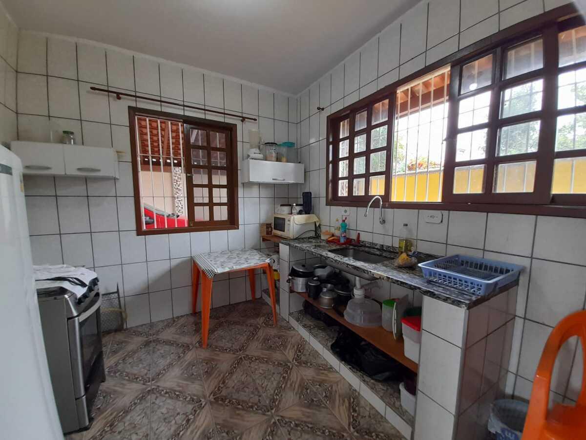 Casa à venda com 2 quartos, 169m² - Foto 9