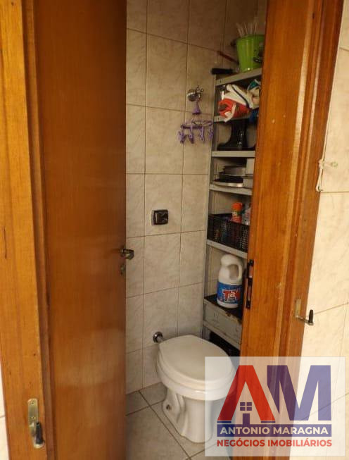 Casa à venda com 3 quartos, 240m² - Foto 28