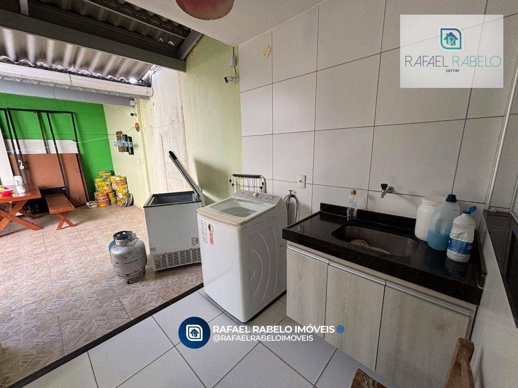 Casa à venda com 4 quartos, 290m² - Foto 40