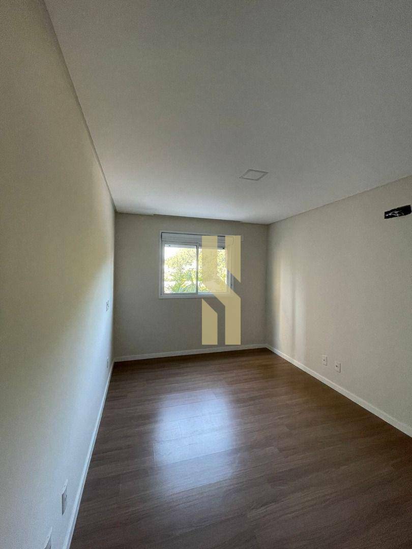 Apartamento à venda com 3 quartos, 150m² - Foto 16