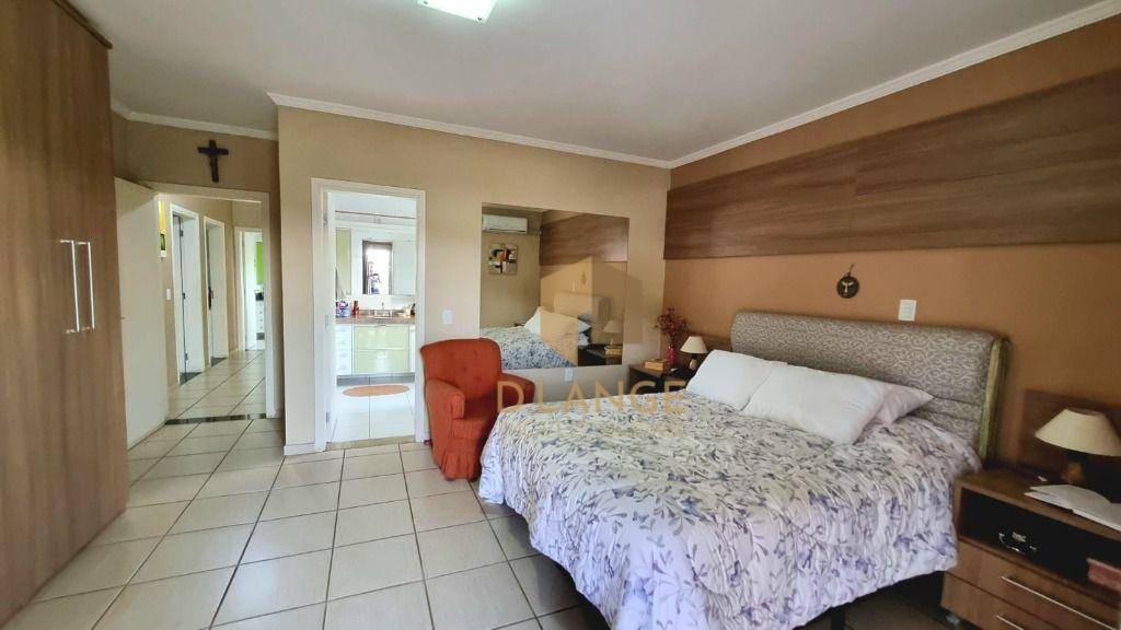 Casa de Condomínio à venda com 3 quartos, 298m² - Foto 33