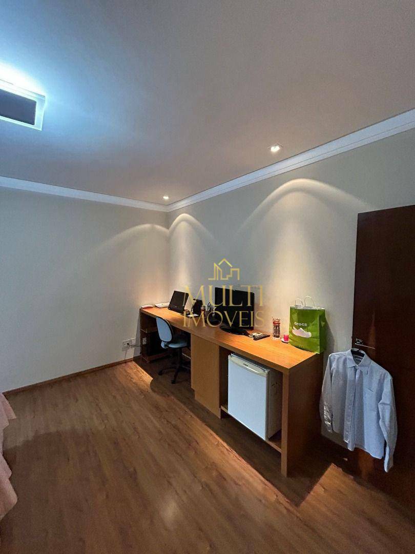 Sobrado à venda com 4 quartos, 670m² - Foto 12