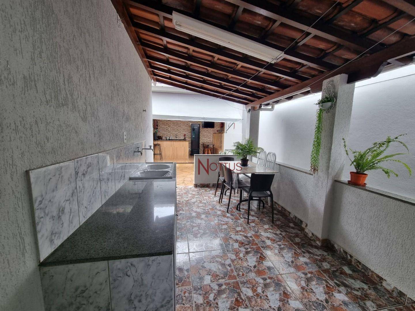 Casa à venda com 3 quartos, 456m² - Foto 17