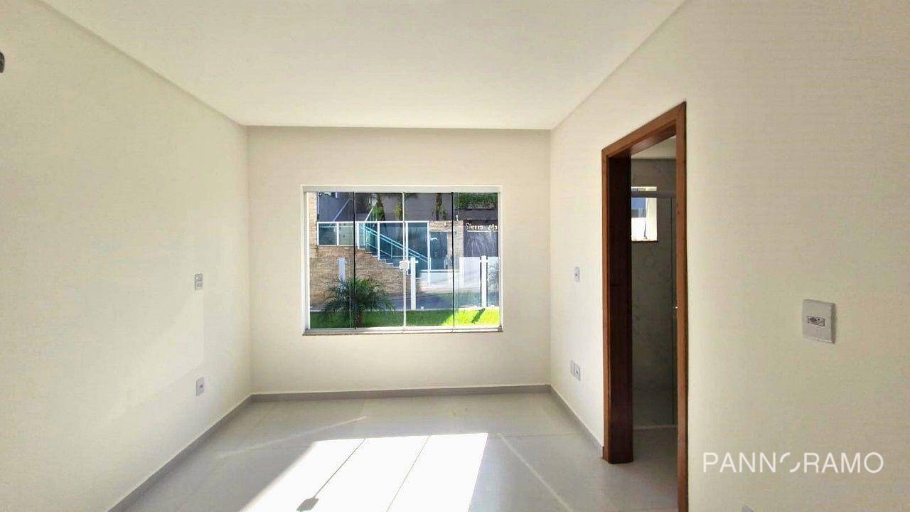 Casa à venda e aluguel com 4 quartos, 300m² - Foto 6