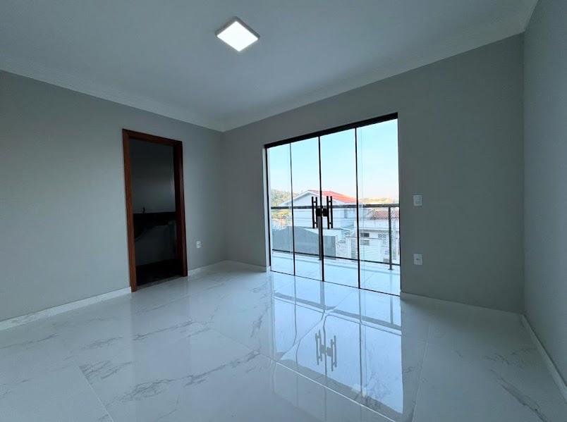 Sobrado à venda com 3 quartos, 140m² - Foto 4