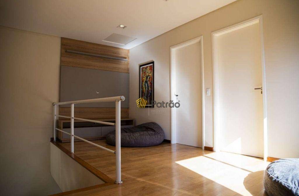 Casa à venda com 4 quartos, 174m² - Foto 4