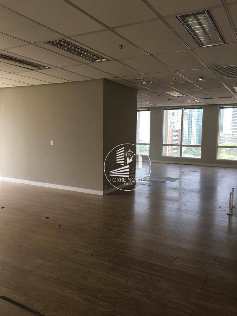 Conjunto Comercial-Sala para alugar, 254m² - Foto 17