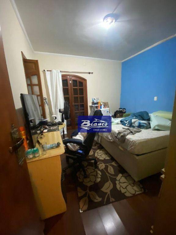 Sobrado à venda com 3 quartos, 262m² - Foto 16