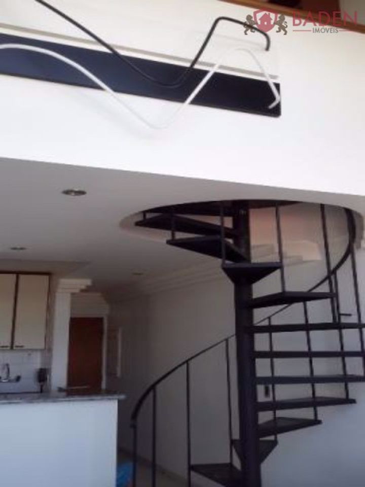 Apartamento à venda com 1 quarto, 60m² - Foto 5