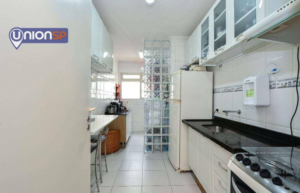 Apartamento à venda com 2 quartos, 63m² - Foto 12