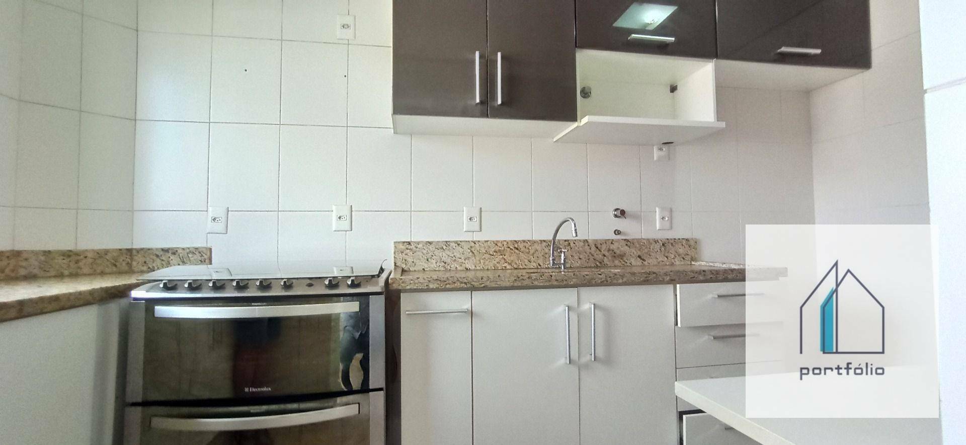 Apartamento à venda com 3 quartos, 98m² - Foto 13