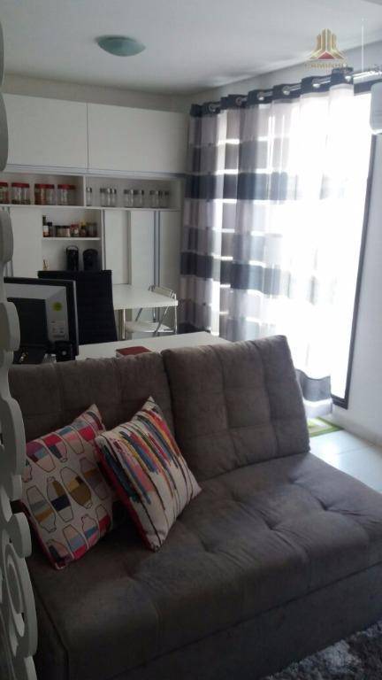 Apartamento à venda com 1 quarto, 53m² - Foto 17