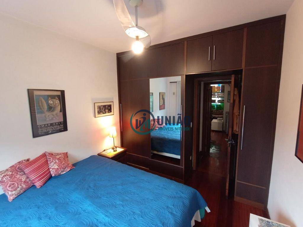 Apartamento à venda com 2 quartos, 72m² - Foto 9