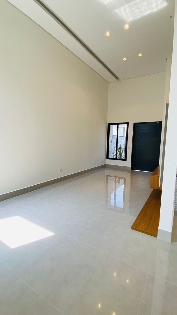 Casa à venda com 3 quartos, 198m² - Foto 9