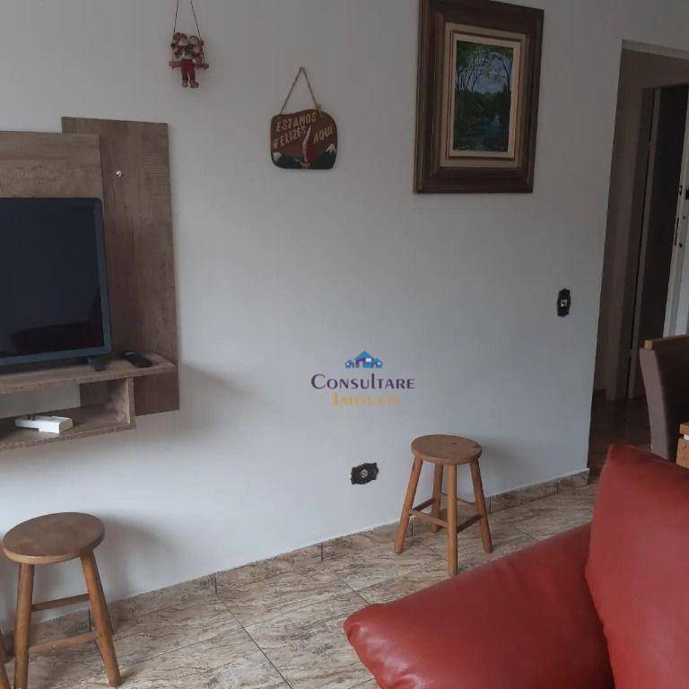 Apartamento à venda com 2 quartos, 70m² - Foto 3