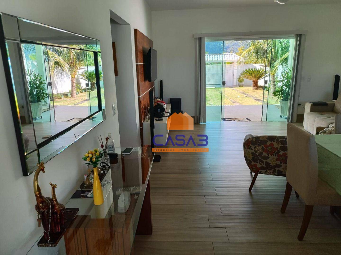 Casa à venda com 4 quartos, 131m² - Foto 37