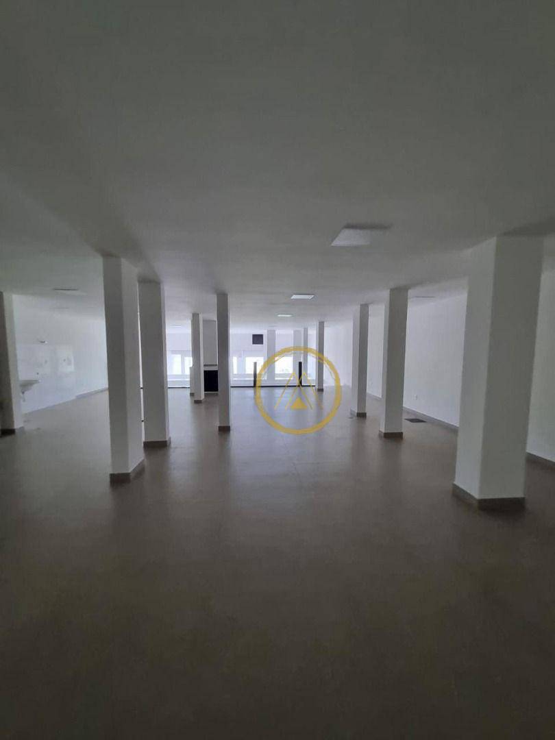 Casa de Condomínio à venda com 3 quartos, 400m² - Foto 8