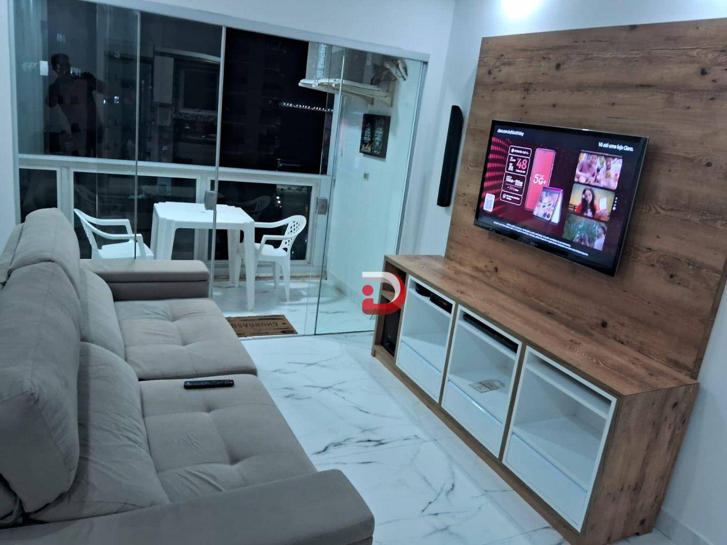 Apartamento à venda e aluguel com 3 quartos, 85m² - Foto 3