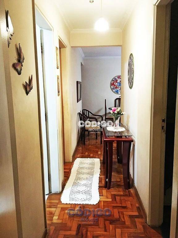 Apartamento à venda com 3 quartos, 97m² - Foto 11