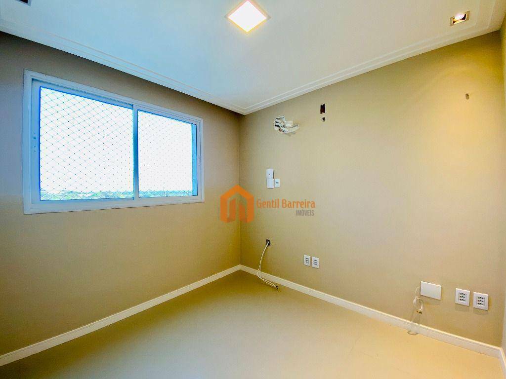 Apartamento à venda com 3 quartos, 116m² - Foto 11