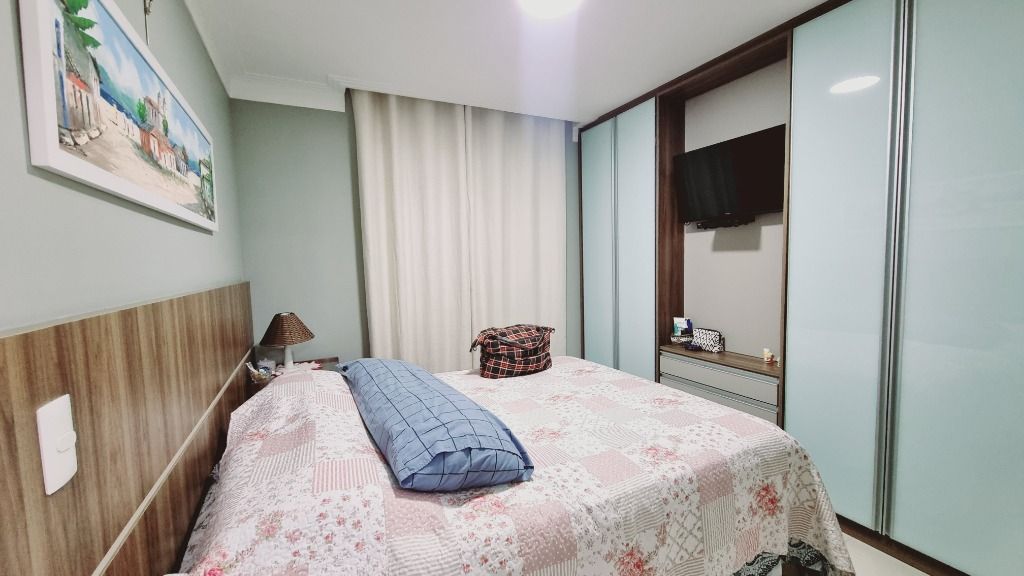 Apartamento à venda com 2 quartos, 83m² - Foto 10