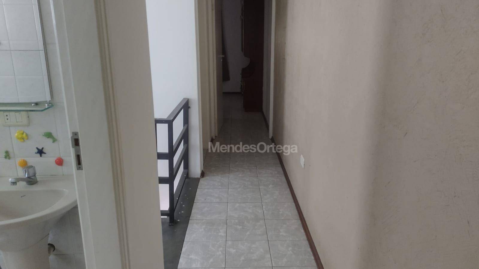 Casa à venda com 3 quartos, 125m² - Foto 4