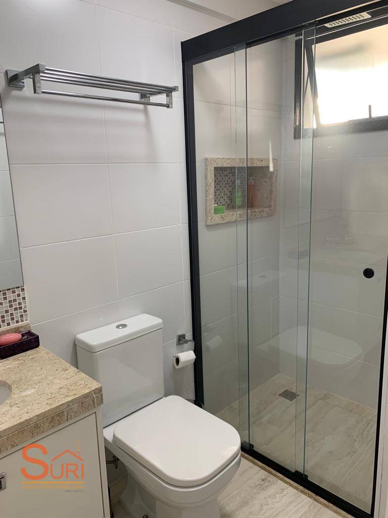 Apartamento à venda com 3 quartos, 200m² - Foto 15