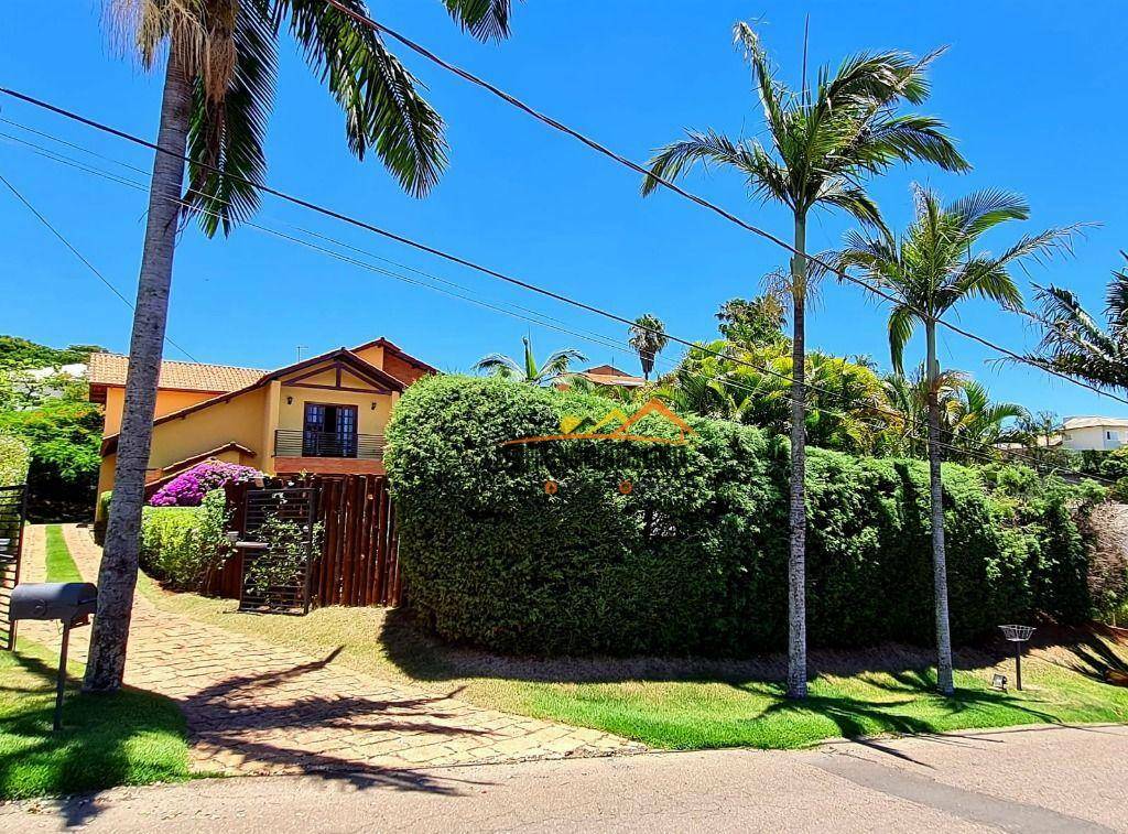 Casa de Condomínio à venda com 4 quartos, 309m² - Foto 4