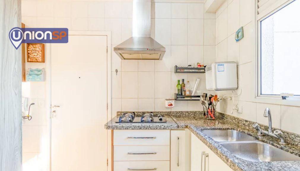 Apartamento à venda com 3 quartos, 142m² - Foto 21