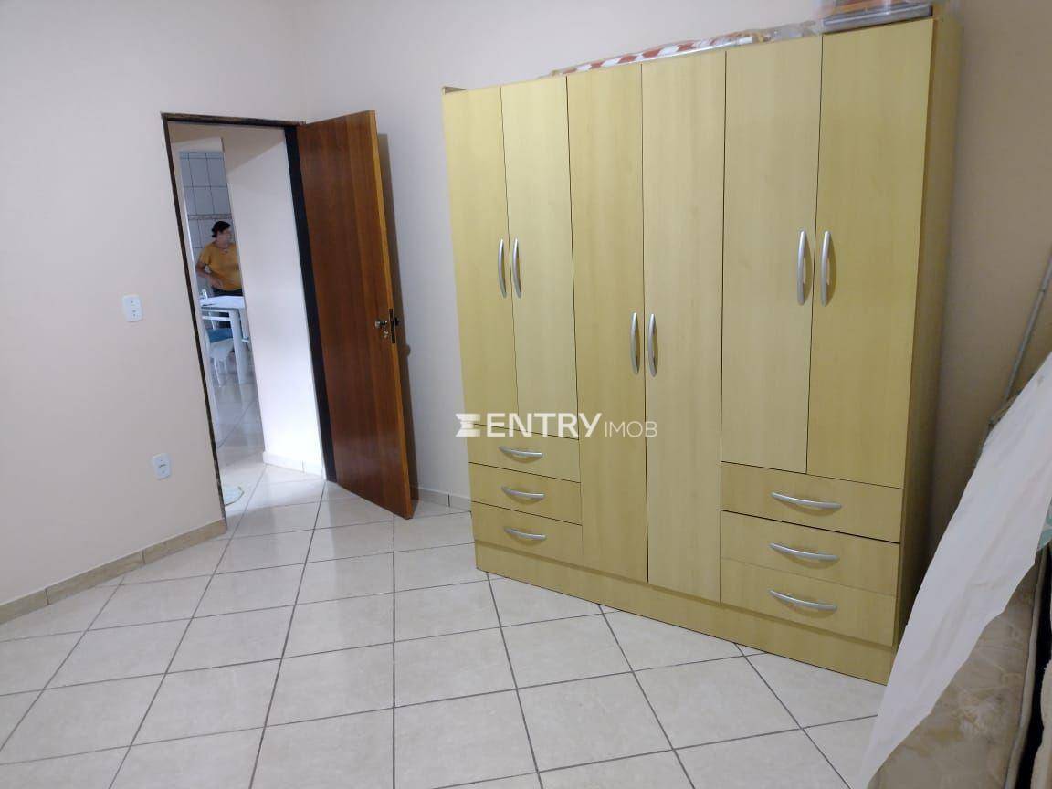 Chácara à venda com 3 quartos, 250m² - Foto 10