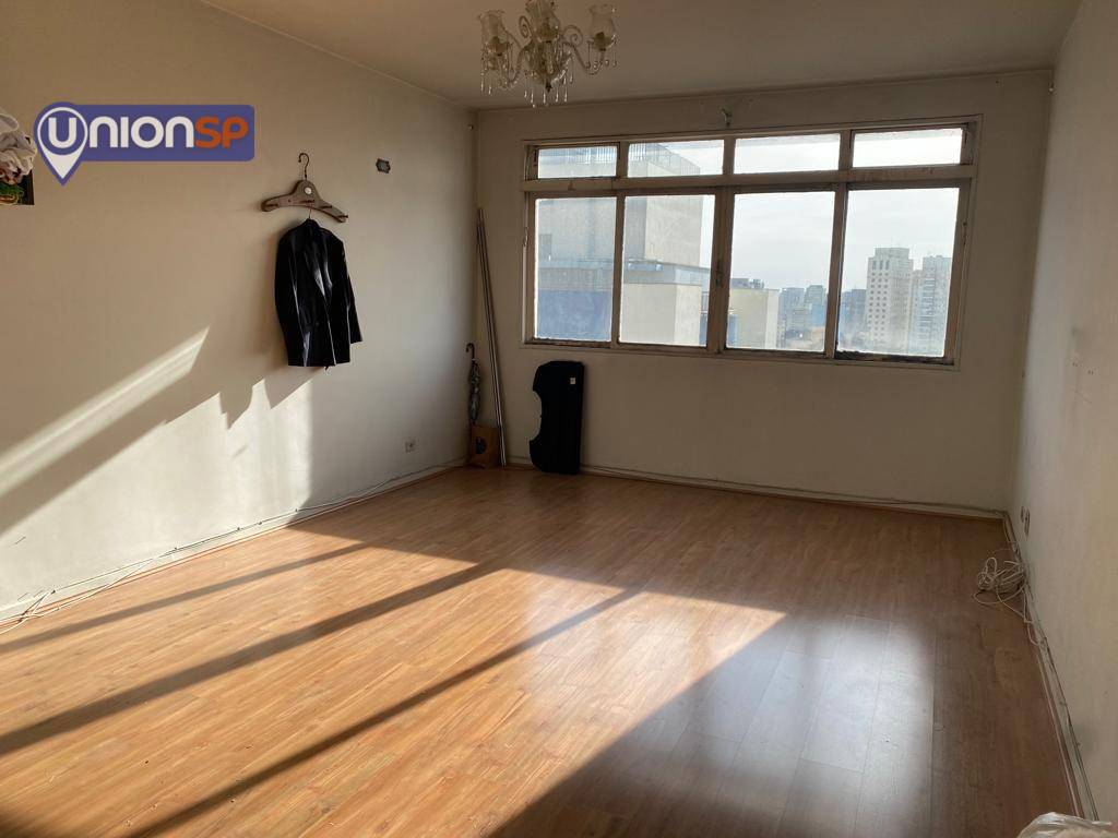 Apartamento à venda com 1 quarto, 72m² - Foto 1