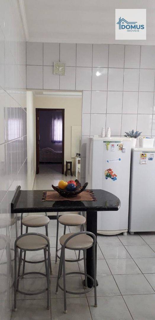 Casa à venda com 4 quartos, 220m² - Foto 24