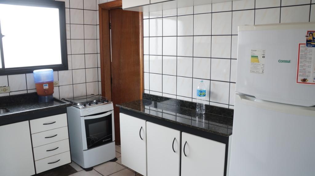 Apartamento à venda com 2 quartos, 87m² - Foto 11