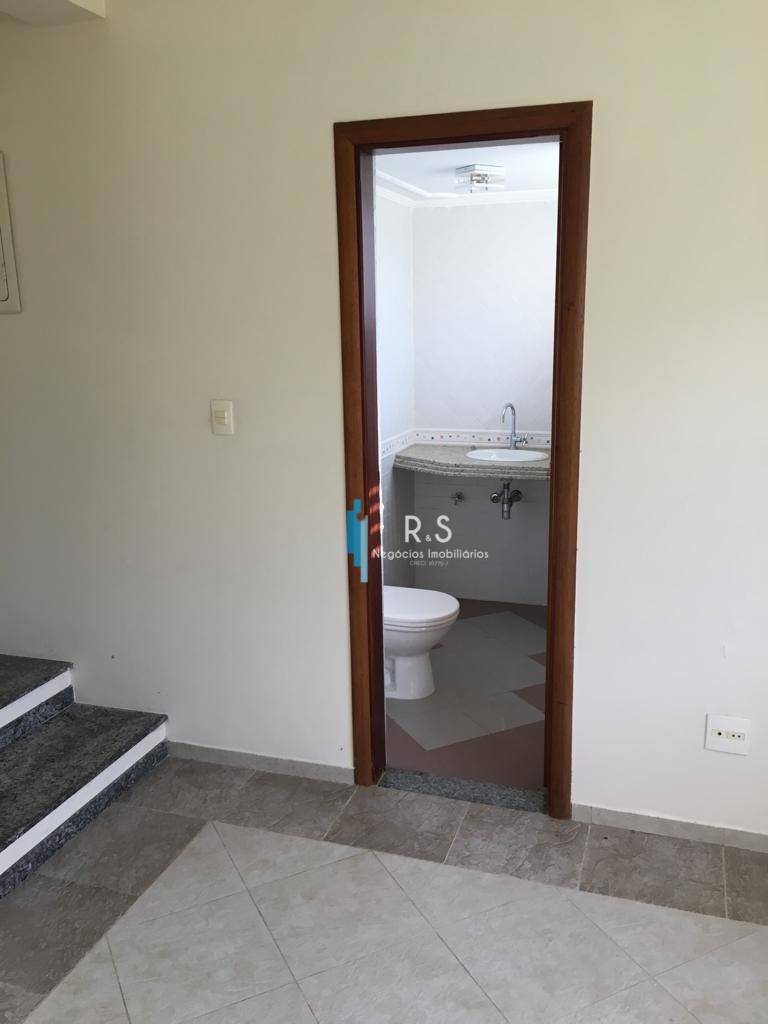 Casa de Condomínio à venda com 4 quartos, 400m² - Foto 24